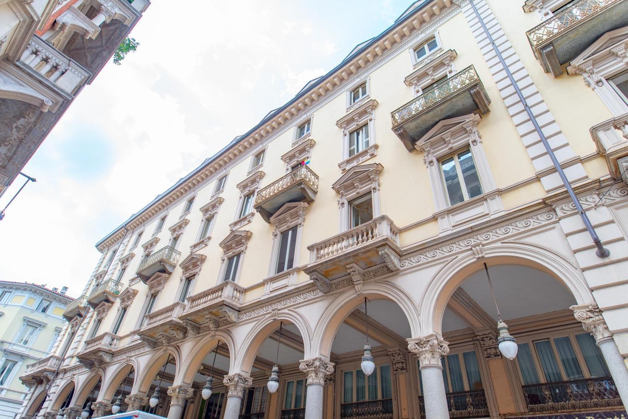 טורינו Suite & Queen Apartments מראה חיצוני תמונה