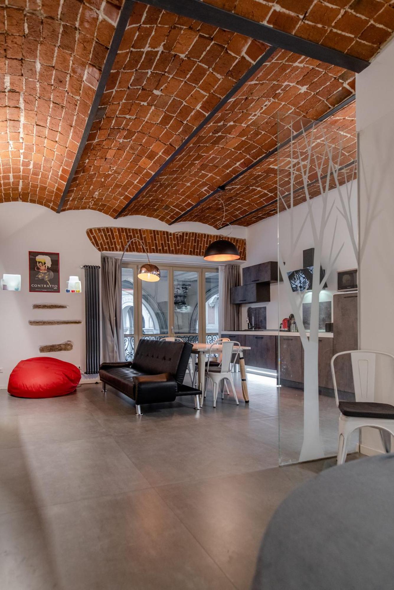 טורינו Suite & Queen Apartments מראה חיצוני תמונה