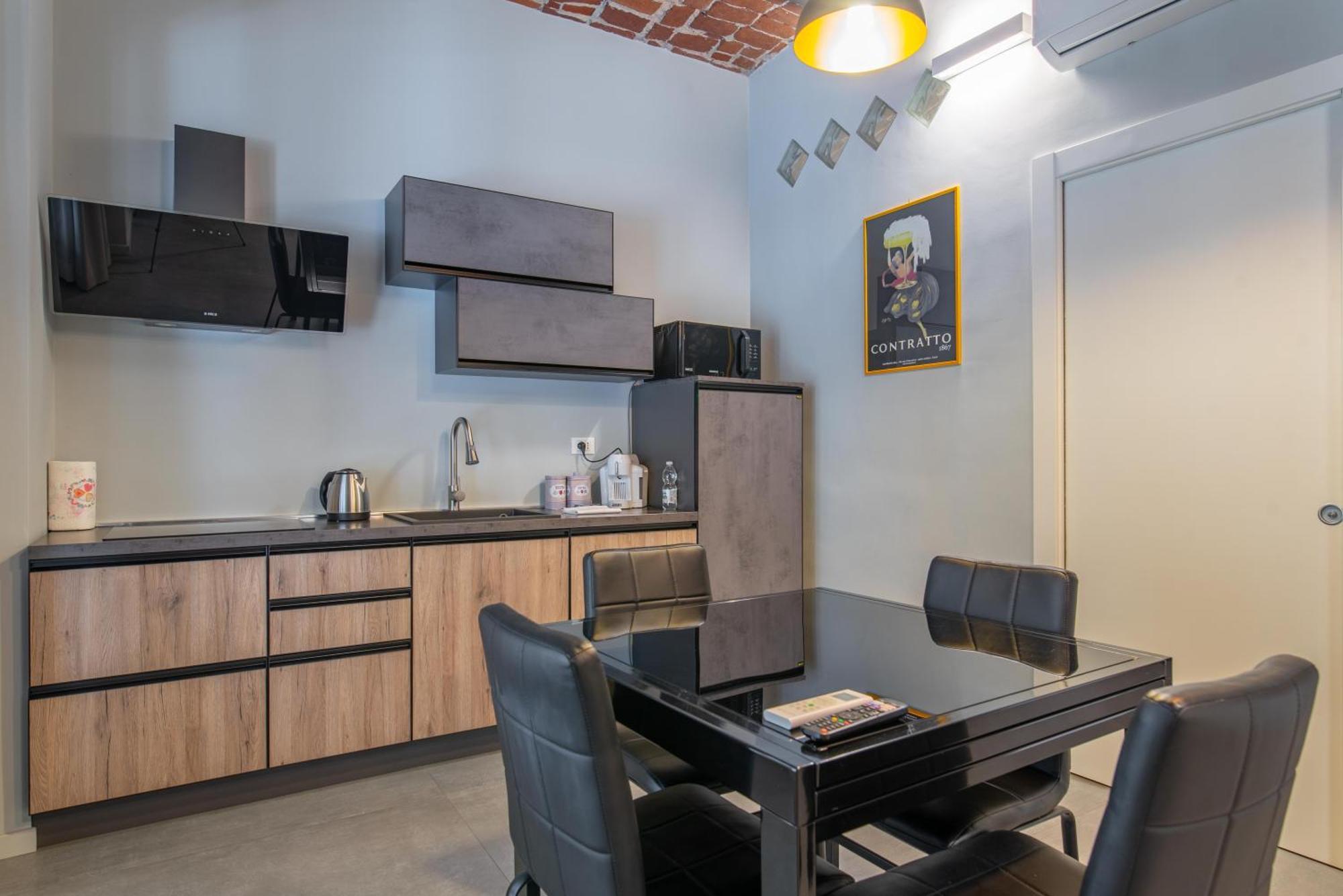 טורינו Suite & Queen Apartments מראה חיצוני תמונה