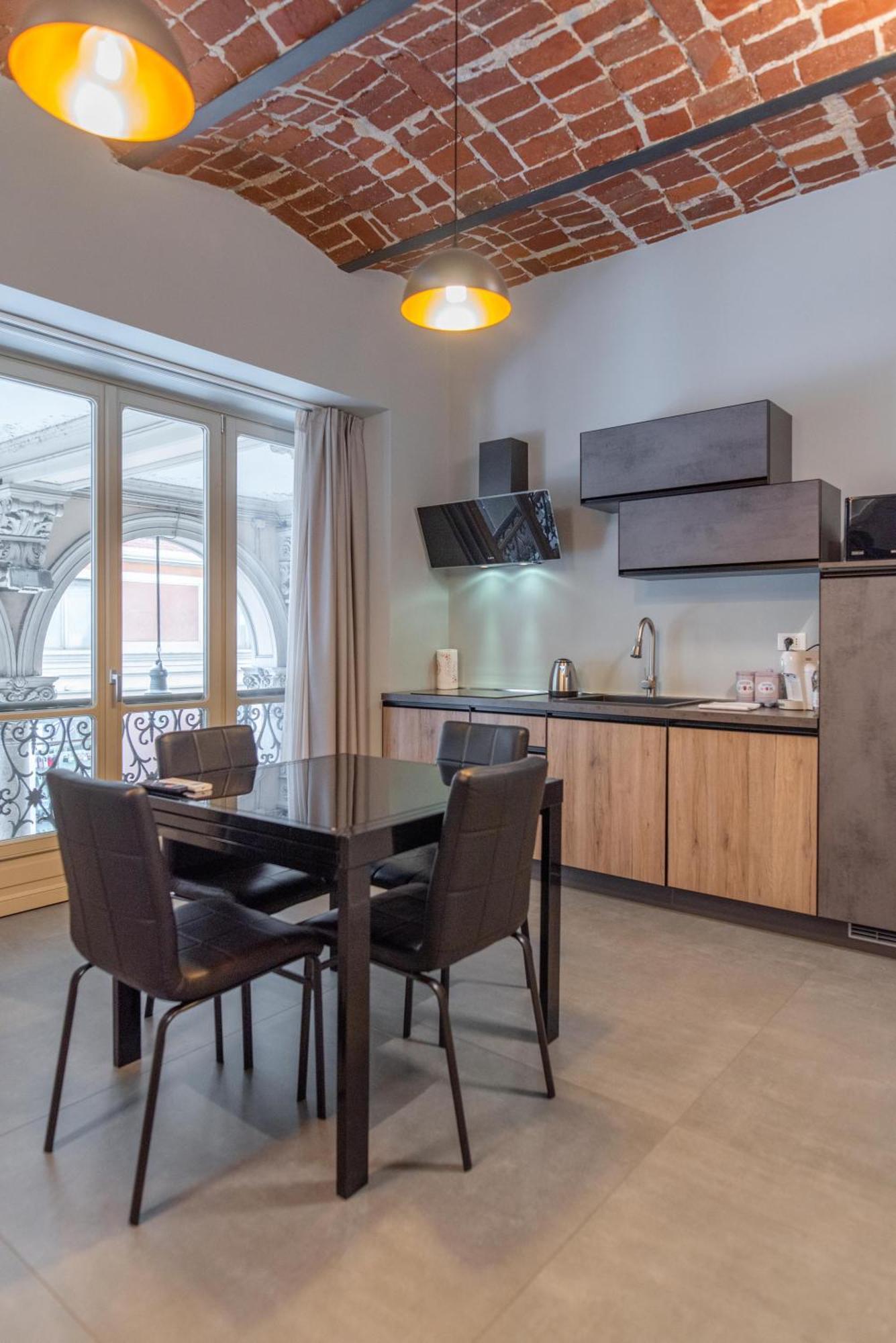 טורינו Suite & Queen Apartments מראה חיצוני תמונה