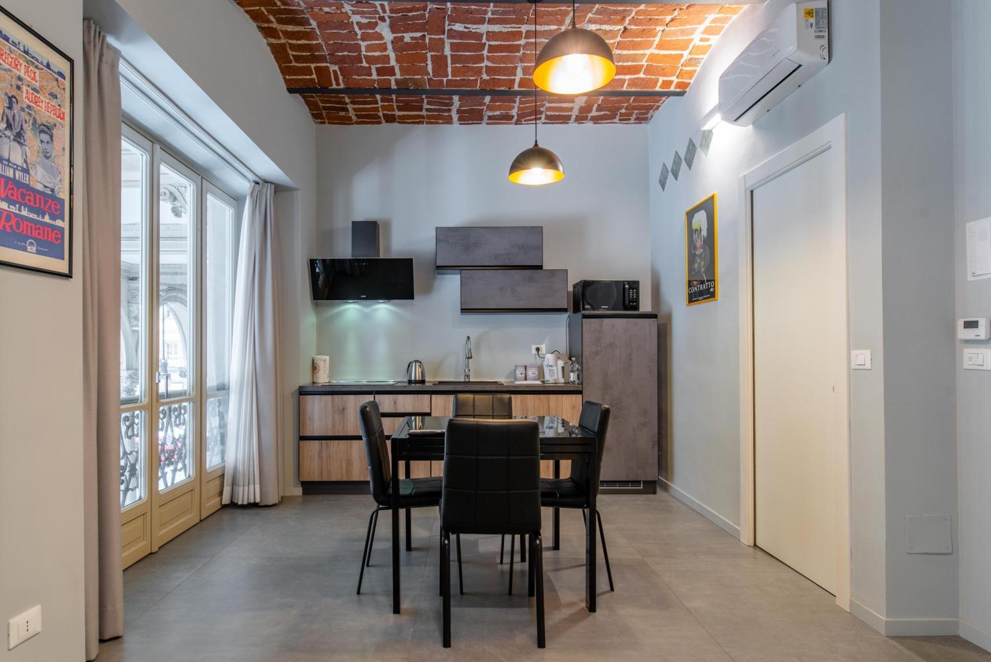 טורינו Suite & Queen Apartments מראה חיצוני תמונה